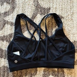 Lululemon Free to be Serene Size 8 NEW